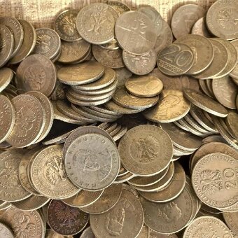 1 Kg velkých polských mincí z oběhu převážně Cu/Ni mědinikl - 4