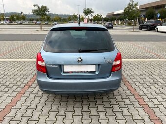 Škoda Fabia II 1.2 HTP 51kw ČR klima - 4