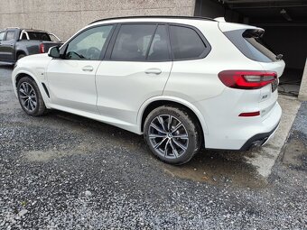BMW X5 45E M SPORT - 4