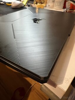 Herní notebook Asus - 4