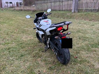 Honda CBR 500R - 4