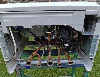 Plynový kotel Junkrs. - 4