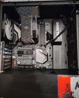 Zbylé komponenty+skříň a monitor - 4