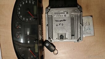 VW Transporter Jednotka motoru - 4