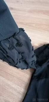 černá halenka s průsvitnými rukávy, vel. S/M - 4