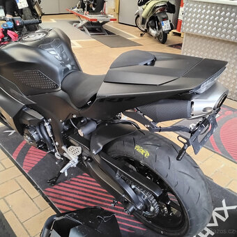 Honda CBR 600RR - 4