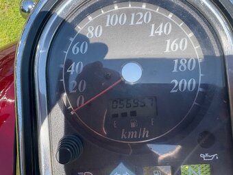 Suzuki Intruder VL 1500 - 4