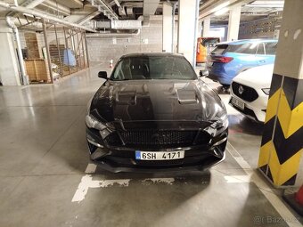 Ford Mustang GT 5.0L - 4
