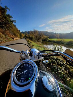 Suzuki Intruder VL 800 Volusia - 4