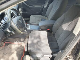 VW Passat b 6 variant 2.0 tdi 125 kw - 4