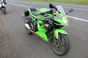 Kawasaki Ninja 125 2023 - 4