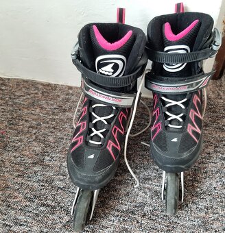 Kolečkové brusle Rollerblade 39 - 4