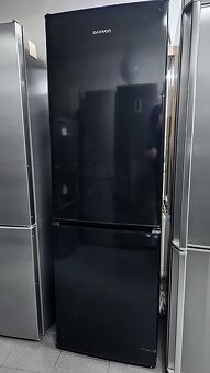 Lednice s mrazákem GORENJE - NO FROST, kombinovaná, v 185 - 4