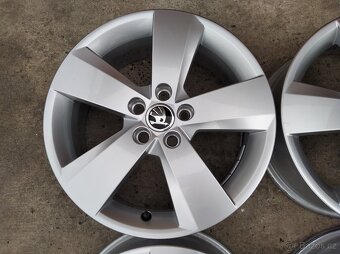 Prodám originální sadu disků Škoda Scala / Kamiq R16 - 4