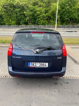 Peugeot 5008 - 4