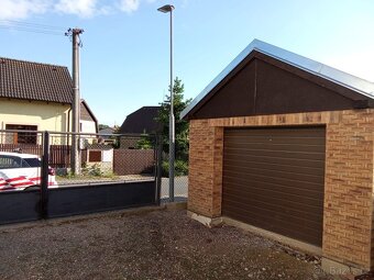 Prodej rodinného domu 220 m², pozemek 1024 m² Dolní Břežany - 4