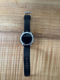 Samsung gear S3 classic - 4