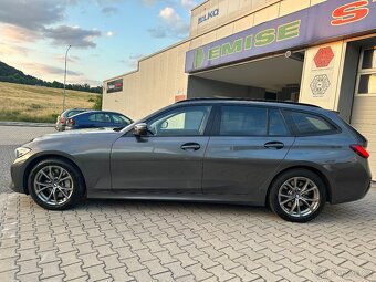 BMW 330i 190KW 2020 Sportline - 4