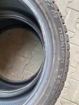 Zimní sada pneu NOKIAN 245/40/19 a 275/35/19 - 4