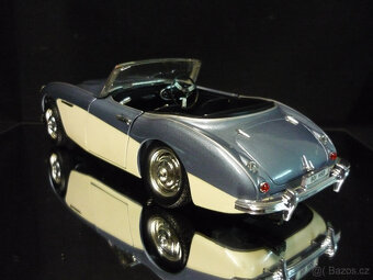 Austin Healey 1956 ERTL 1/18 - 4