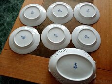 Starozitna miska a 6 dezertnich talirku - 4