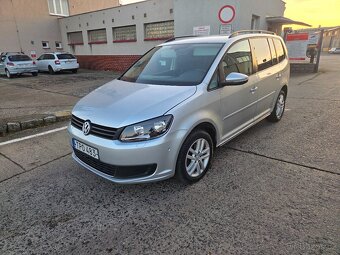 Dobrý den nabízím k prodeji krásný rodiny vůz Volkswagen Tou - 4