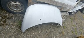 Kapota Peugeot 3008 - 4