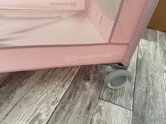 Dětská cestovní postýlka - 4