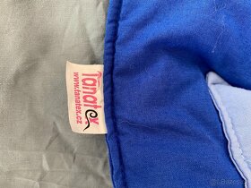 Kapsář na zeď za postel - 4