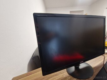 Monitor Acer - 4