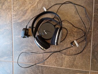 Bezdrátová sluchátka Phillips - 4