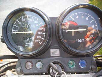 Honda CB 750,RC42,F2 - 4