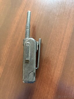 Motorola DP2400 - 4