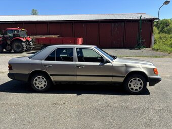 Mercedes W124 250D manual dovoz SRN - 4