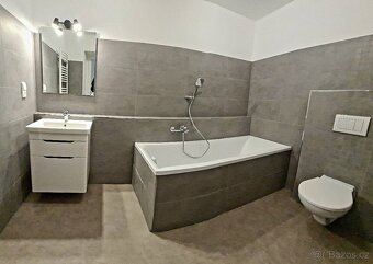 Pronájem bytu 2+kk 72 m² Jateční ul. - 4