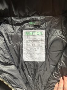 Péřový kabát Benetton, vel. S - 4