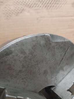 Sklíčidlo 200mm - 4