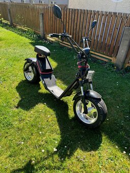 Prodám elektrokoloběžku Nitro Scooters model Futura Classic - 4