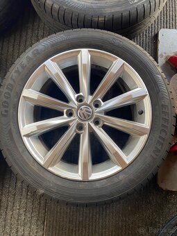 Prodám Originální ALu Volkswagen R17 - 4