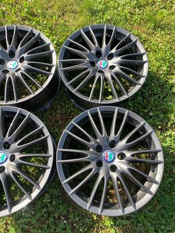ALU KOLA ALFA ROMEO BRERA 5X110 R17 - 4