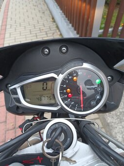 Triumph Speed Triple 1050 - 4