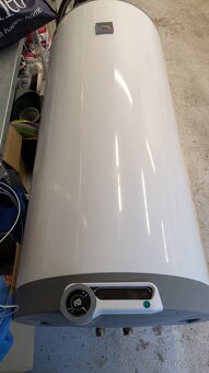 Bojler Dražice OKCE 200 2/4kW Ohřívač vody elektrický svislý - 4
