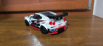 LEGO Speed Champions 76896 Nissan GT-R NISMO - 4
