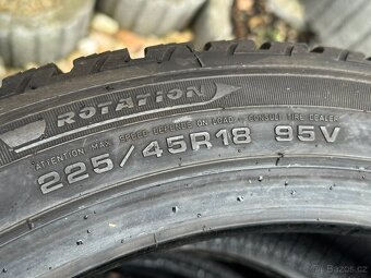 225/45 R18 - 4