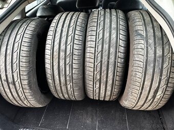 Letní pneu 215/55 r17 - 4