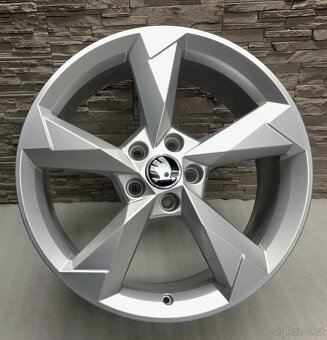 19" Originál Audi Q3 Tiguan Kodiaq Tarraco 5x112 - 4