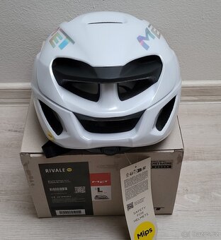 Nová helma MET Rivale MIPS vel. 58-61 - 4