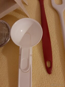 Věci do domácnosti 2 - 4