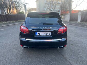 PORSCHE CAYENNE | 3.0 TDi | SERVIS - 4