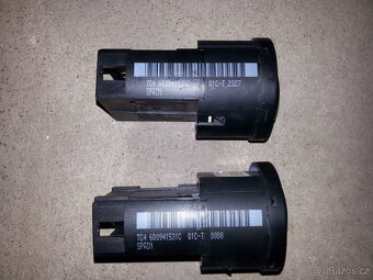 Prodám věci na VW Passat B6 - 4